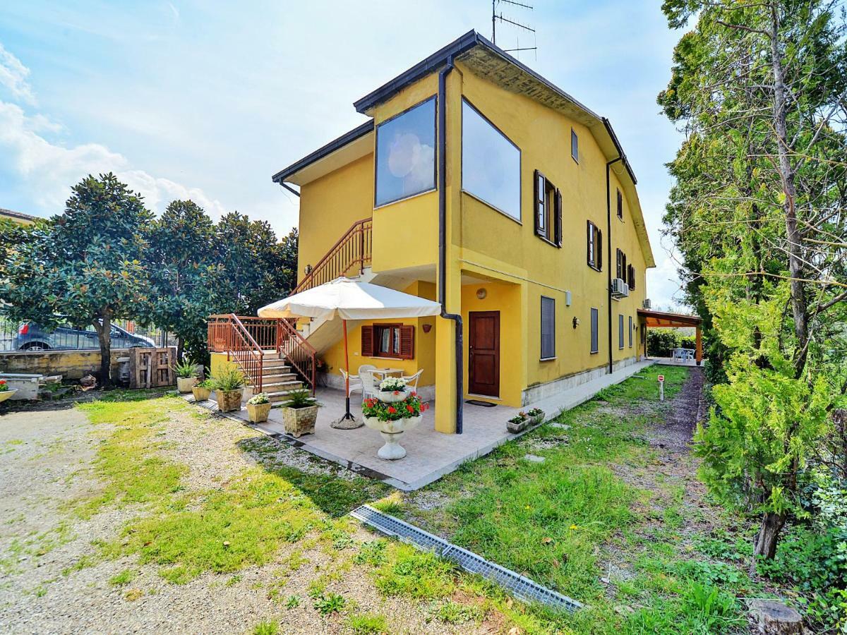 Villa Magnolia Болсена Екстериор снимка