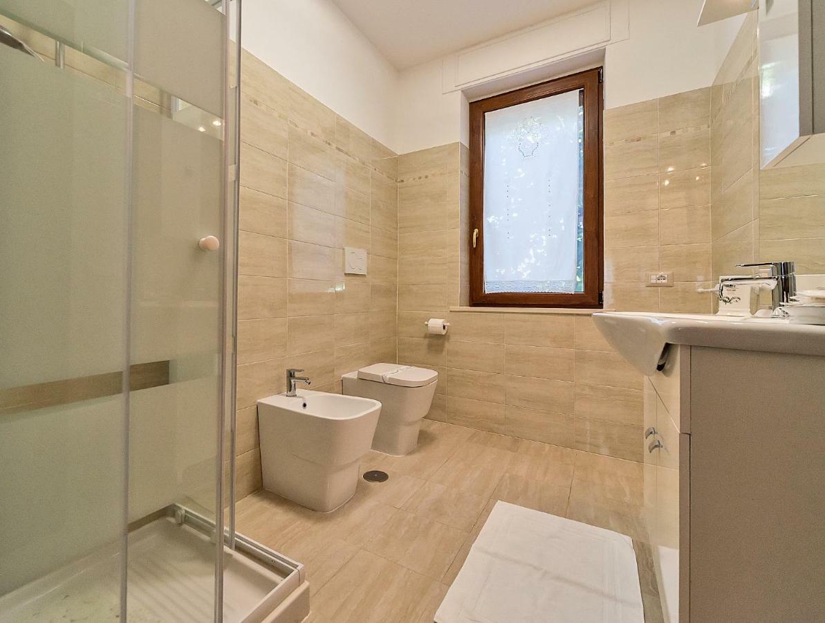 Villa Magnolia Болсена Екстериор снимка